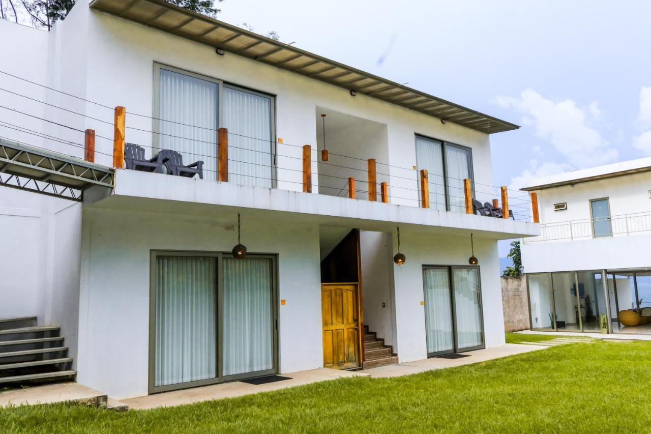 Equinoccio Hotel Santa Ana Buitenkant foto