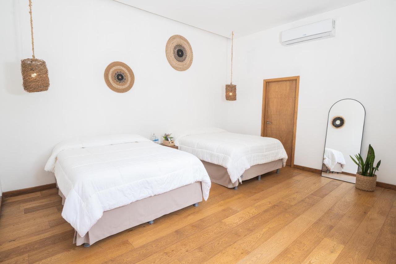 Equinoccio Hotel Santa Ana Buitenkant foto