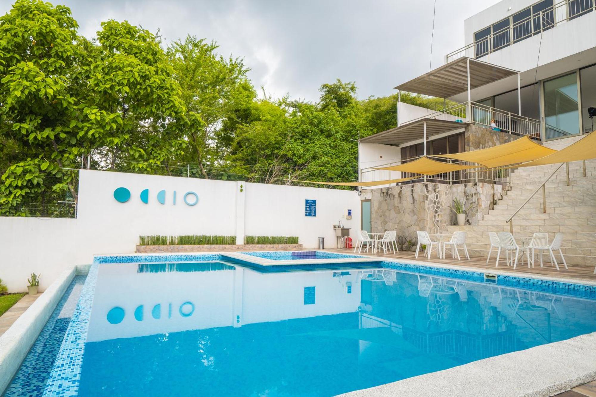 Equinoccio Hotel Santa Ana Buitenkant foto